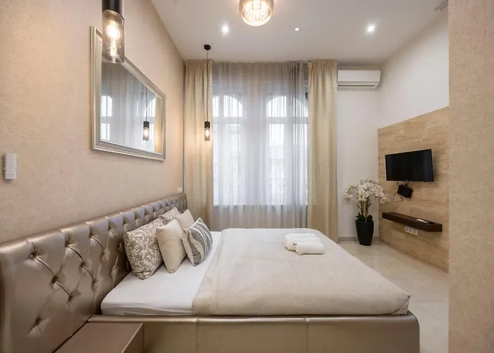 Lejlighed Luxe N' Charm Grand By Prestige Homes Budapest