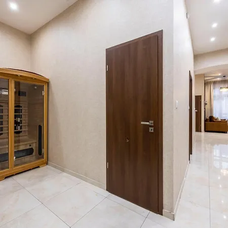 Luxe N' Charm Grand By Prestige Homes Appartement